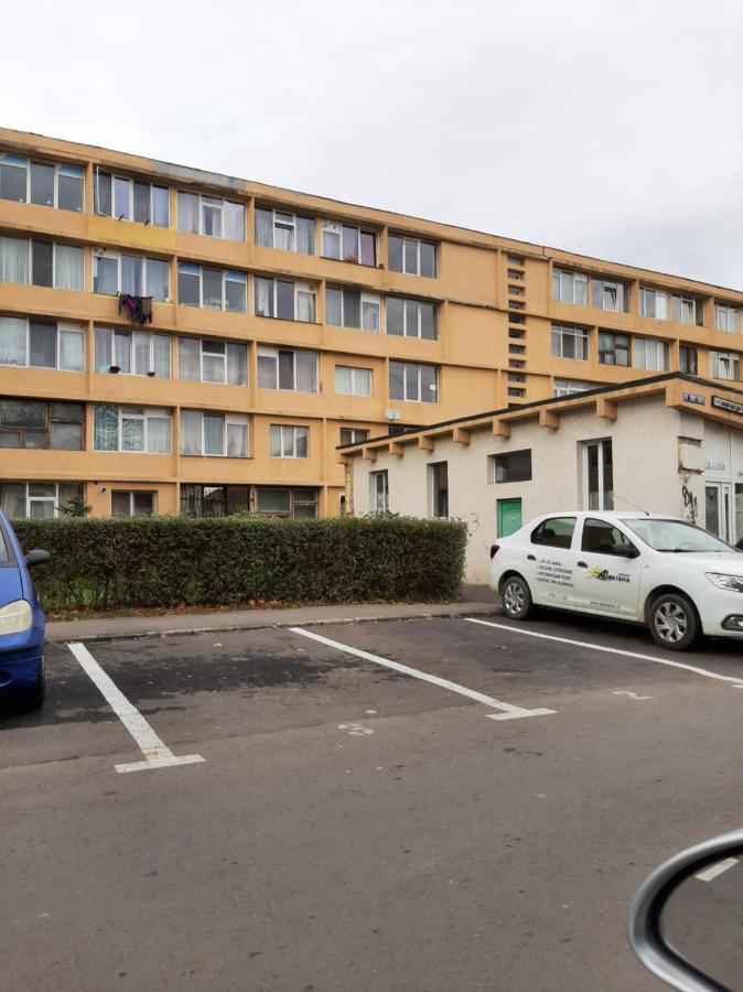 Arti Studio Apartment Brasov Luaran gambar