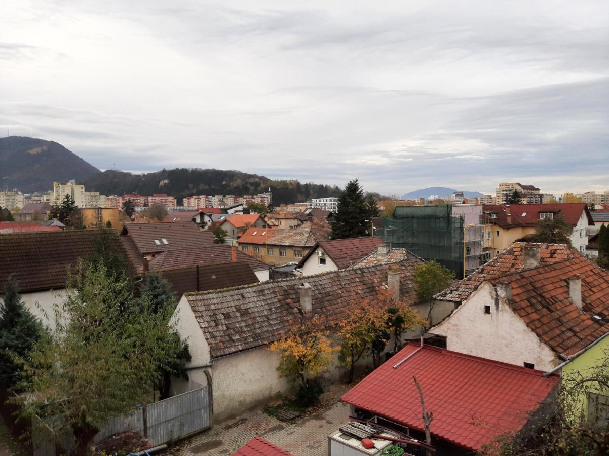 Arti Studio Apartment Brasov Luaran gambar